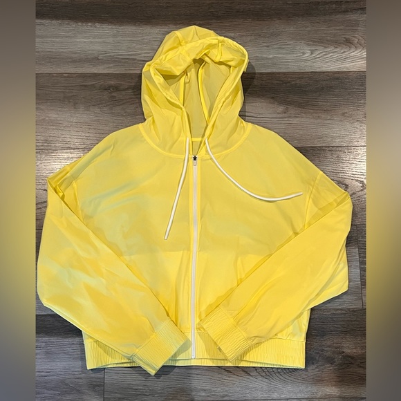 Zyia Windbreaker - Picture 1 of 2